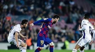 而且享有优 而且享有优